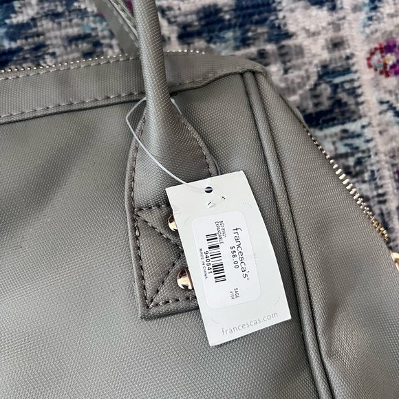 NWT Francesca‘s Green Backpack - Picture 2 of 5